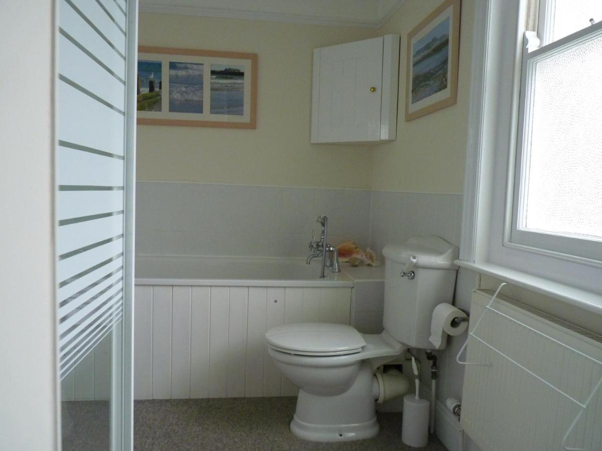 Westley B&B Uplyme Екстериор снимка