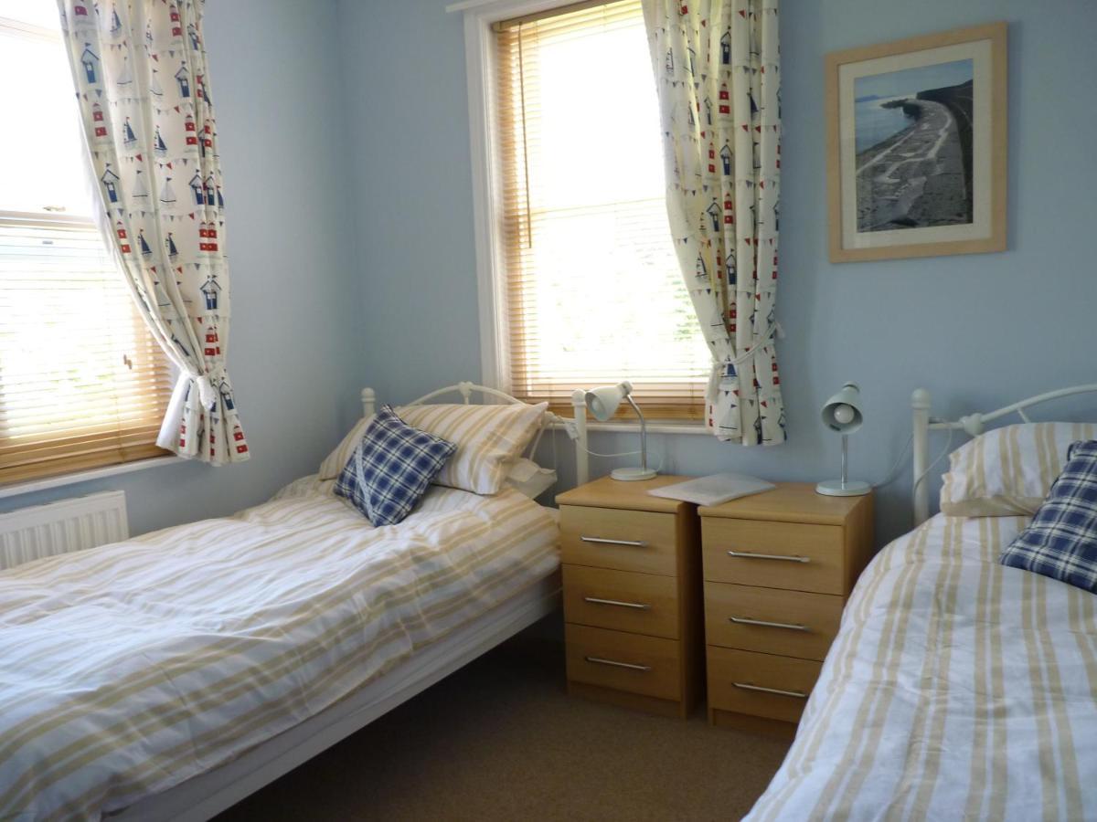 Westley B&B Uplyme Екстериор снимка